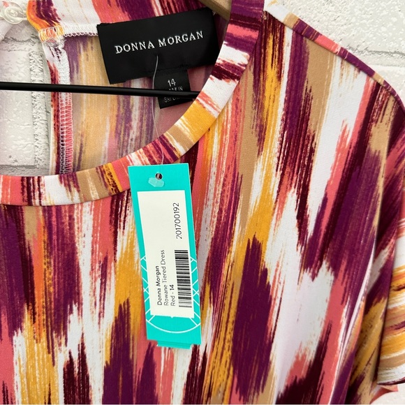 DONNA MORGAN Stitch Fix Rowane Raspberry Tiered Dress - Picture 11 of 13